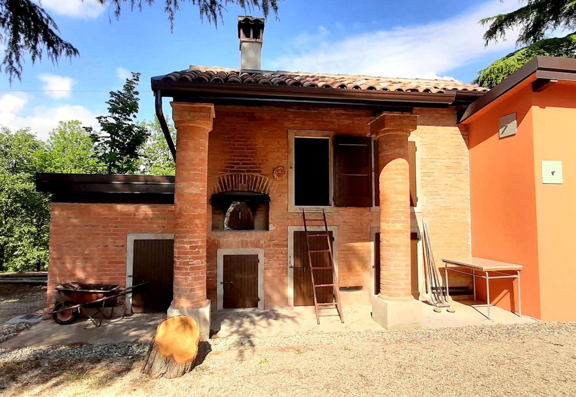 Room&Breakfast La Gramadora Castel San Pietro Terme Exterior photo