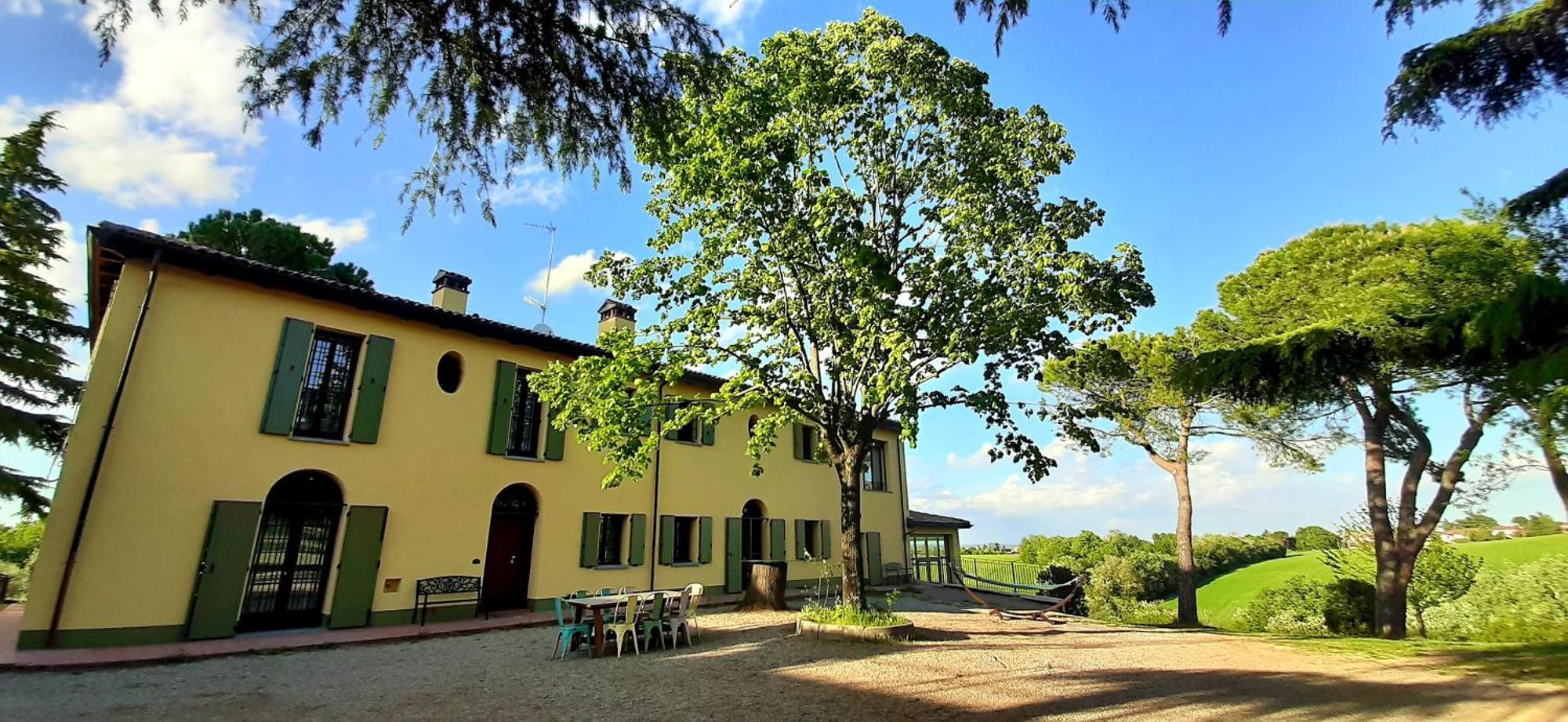 Room&Breakfast La Gramadora Castel San Pietro Terme Exterior photo